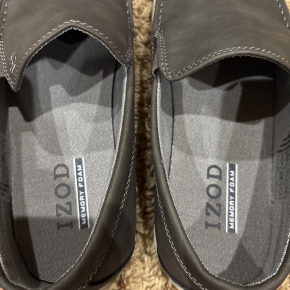 Izod Mens Seapoint Sneaker Loafer Slip On Shoe Size 10.5 Gray New - Picture 5 of 12